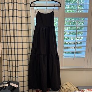 Elegant Black Maxi Dress